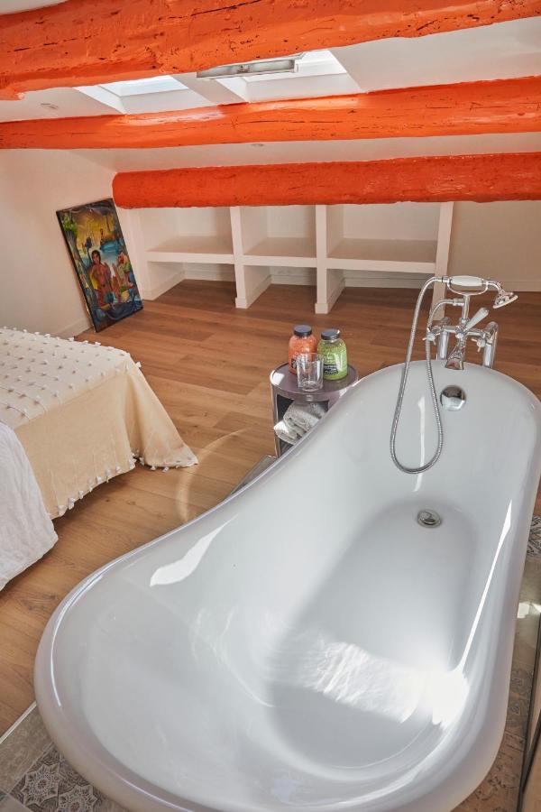 Remarkable Flat In The Historical Part Of Beziers Ngoại thất bức ảnh